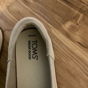 TOMS Women's Beige Slip-On Loafers